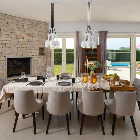 Дом отдыха Bincila Labinci *